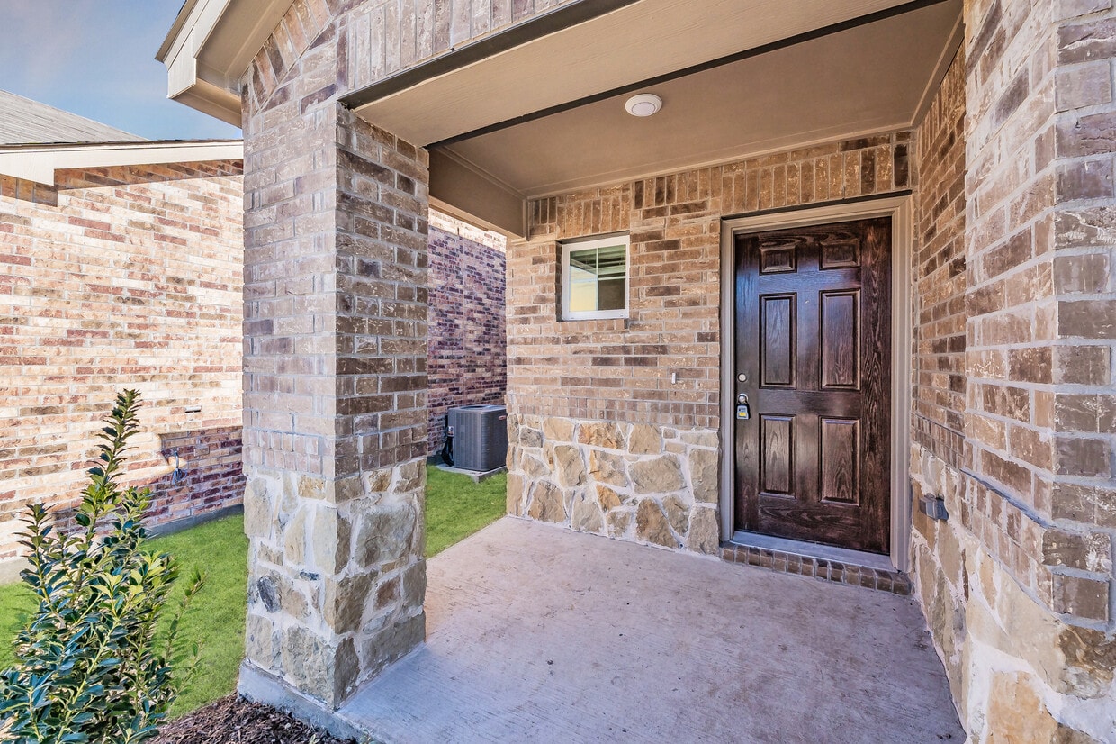 Foto principal - 847 Lake Fletcher Rd