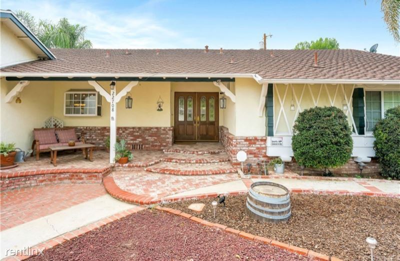 Primary Photo - 4 br, 2.5 bath House - 22708 Enadia Way