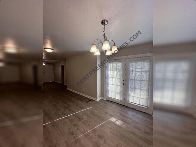 Building Photo - 3724 NW 58th St