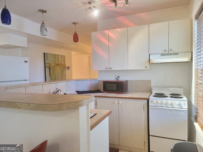 Foto del edificio - 1784 Stephens Pond View