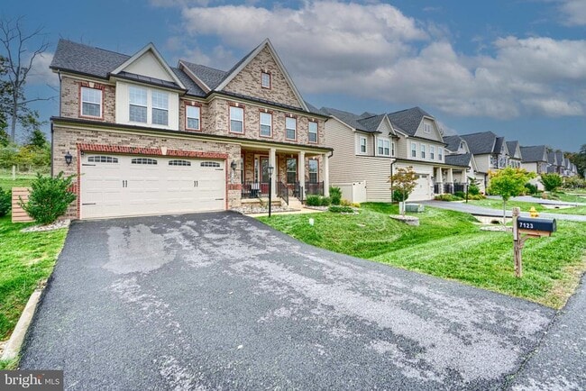 Building Photo - 7123 Starmount Ct