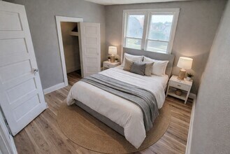 Building Photo - 1113 Forest Ave