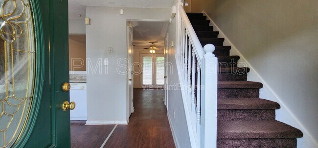 Foto del edificio - 1681 Winchester Way SE