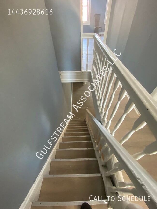 Foto del edificio - 1755 Cliftview Ave
