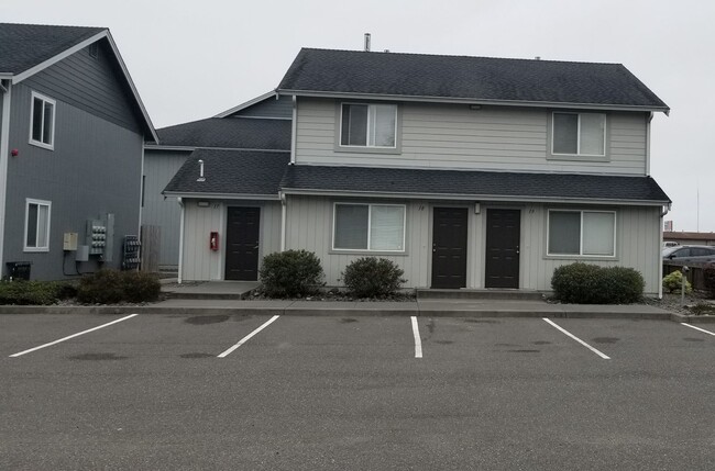 Building Photo - SP42