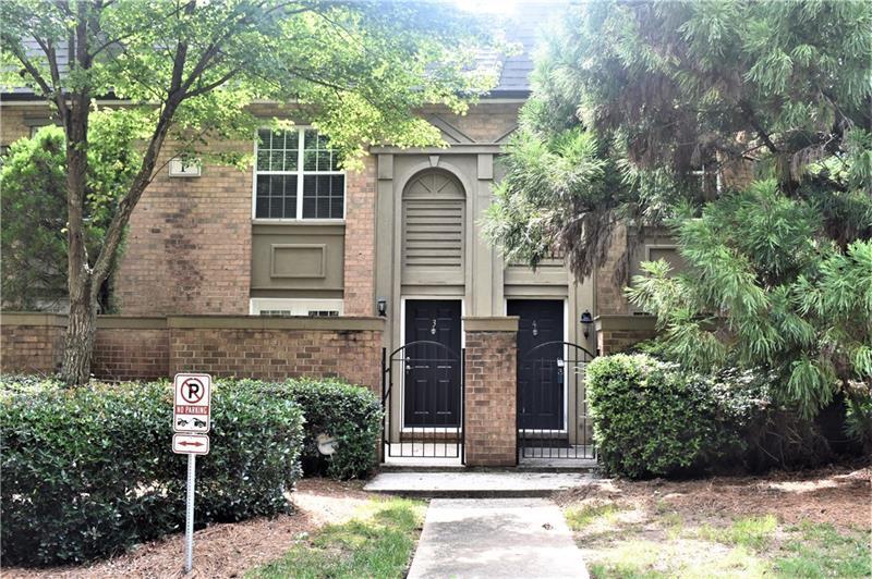 6980 Roswell Rd Unit P3, Sandy Springs, GA 30328 Condo for Rent in