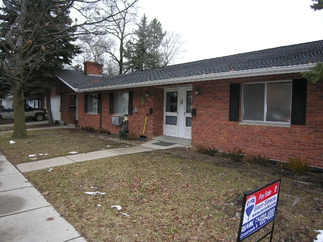 Building Photo - 172 Liberty St