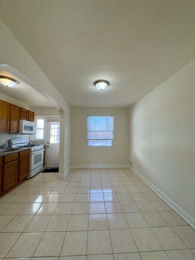 Foto del edificio - Charming 2 Bedroom/1 Bathroom Townhome in Medford!