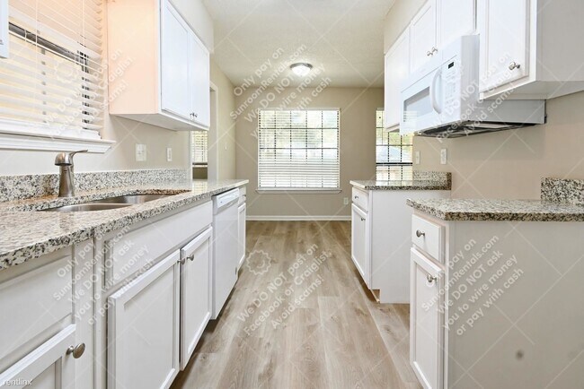 Foto del edificio - 3 br, 2 bath House - 3372 Hanna Dr