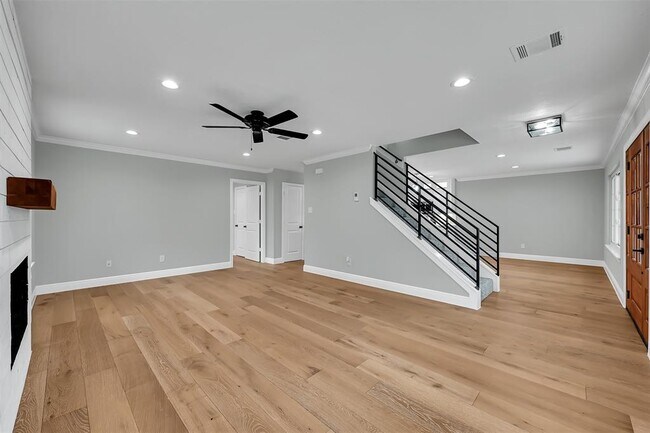 Foto del edificio - 12744 Point Aquarius Blvd