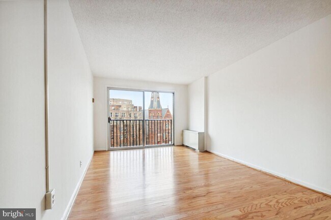 Foto del edificio - 1239 Vermont Ave NW