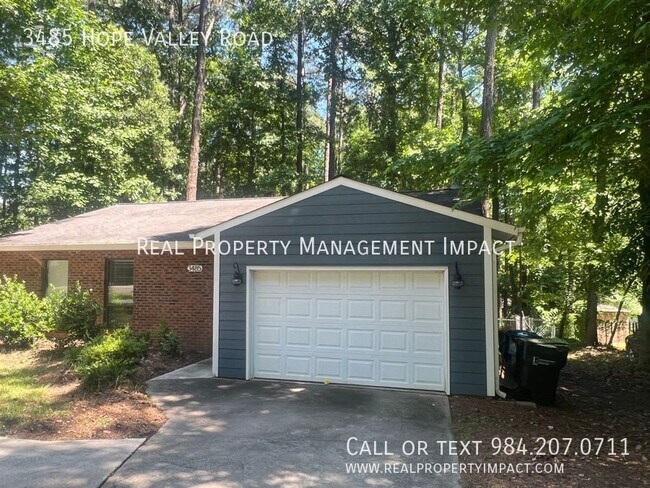 Foto del edificio - 3485 Hope Valley Rd