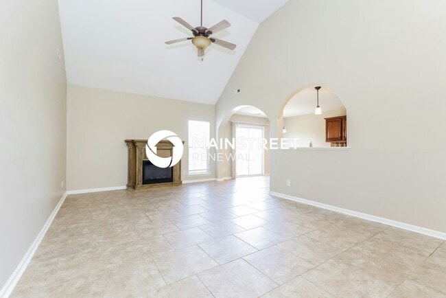 Building Photo - 3 Bedroom Pet-Friendly Home in Spring Hill, TN with Main Street Renewal