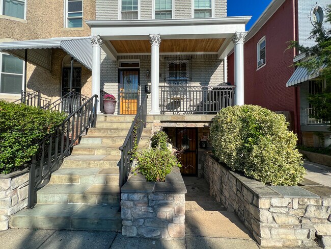Foto del edificio - 3512 New Hampshire Ave NW