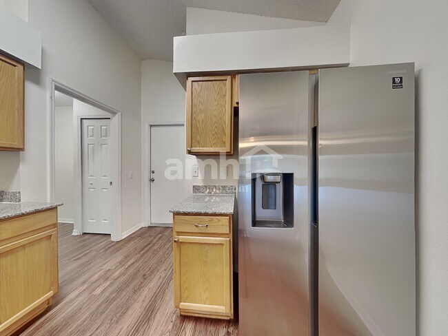 Foto del edificio - 4334 Country Hills Blvd