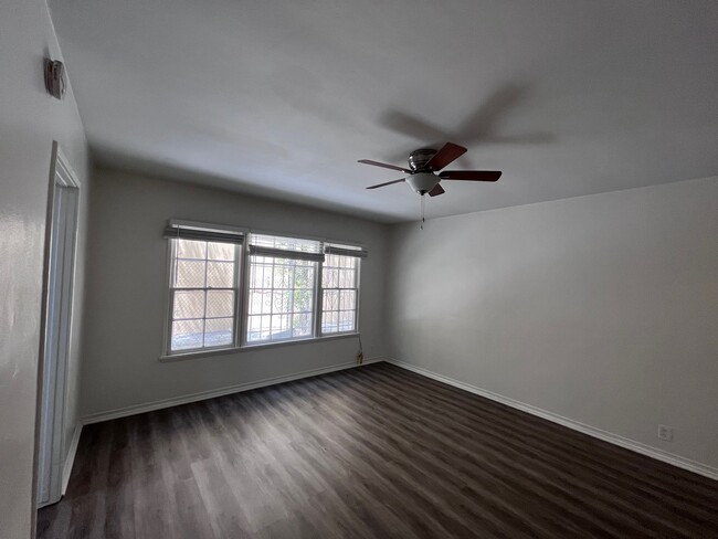 Foto del edificio - 1811 Cherokee N Ave