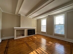Building Photo - 1669 N Humboldt Ave