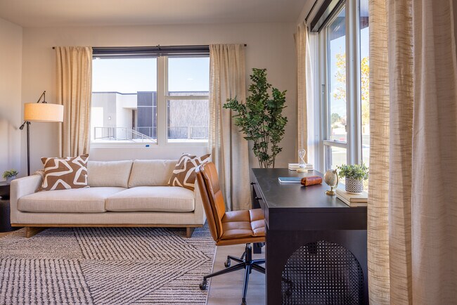 Sala de estar - The Dillon Luxury Apartments