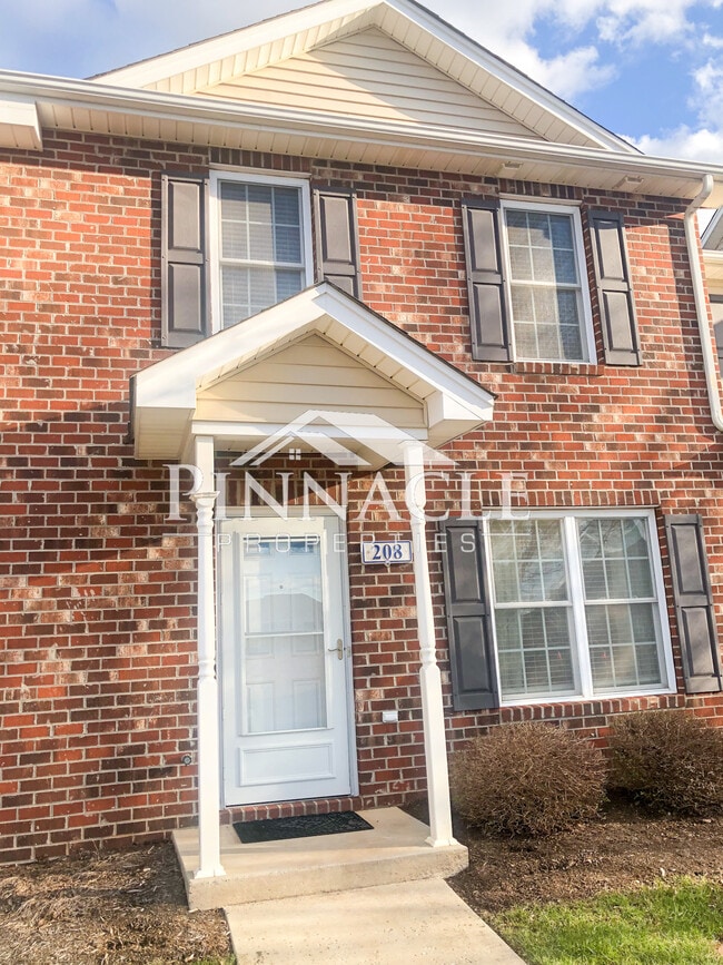 Building Photo - 208 Colonnade St