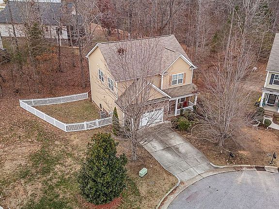 Building Photo - 59 Greenfield Ln