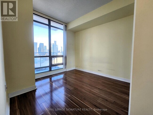 Photo du bâtiment - 5 Mariner Terrace