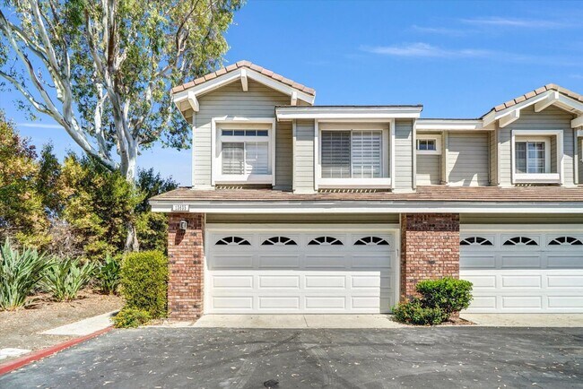 Foto del edificio - 13635 Almond St