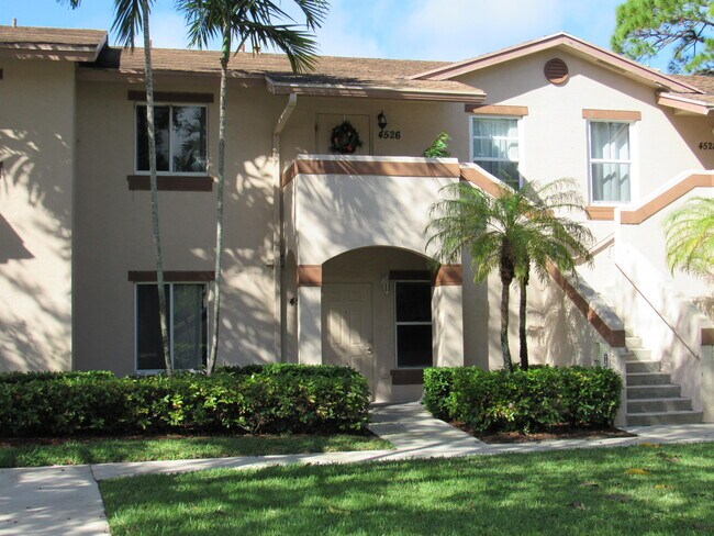 Foto del edificio - 4525 Oak Terrace Dr