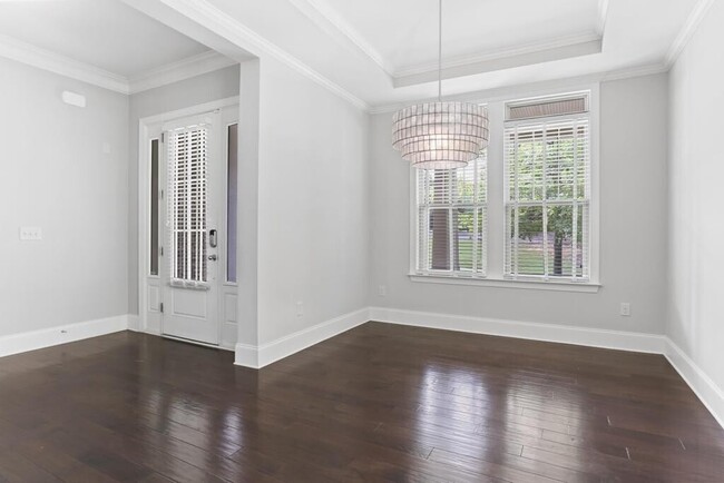 Building Photo - 1050 Glen Mill Ct