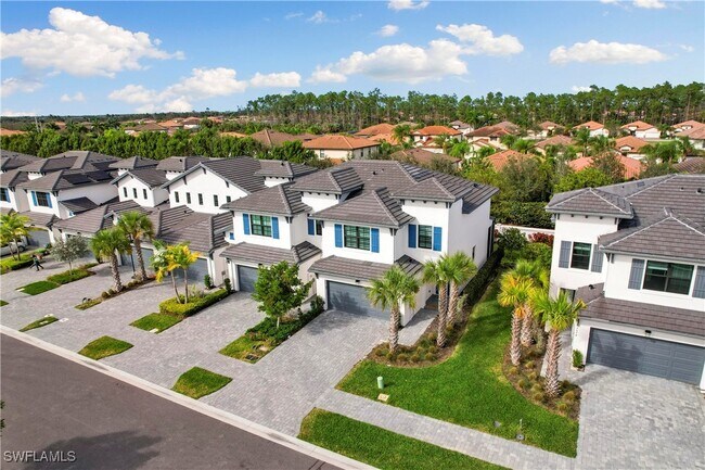 Foto del edificio - 7578 Rockefeller Dr