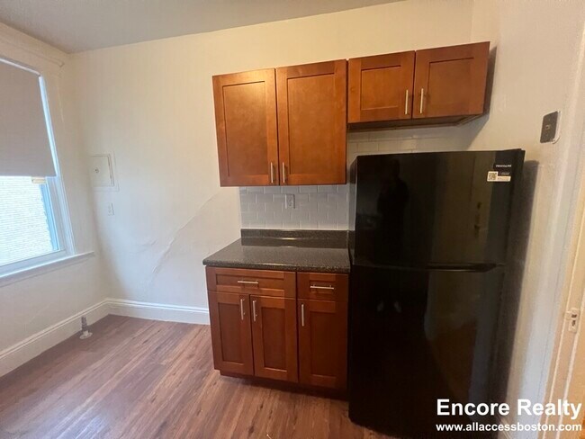 Foto del edificio - 1634 Commonwealth Ave