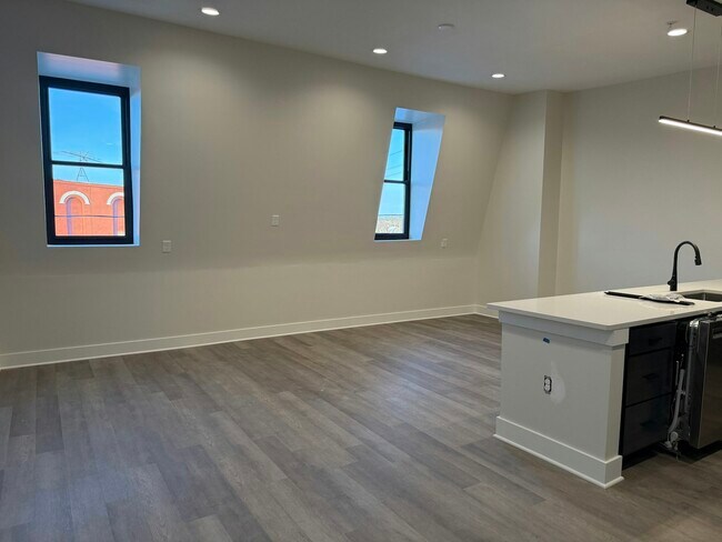 Foto del edificio - 106 E Erie St