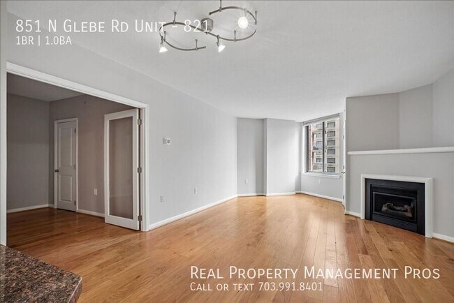 Foto del edificio - 851 N Glebe Rd