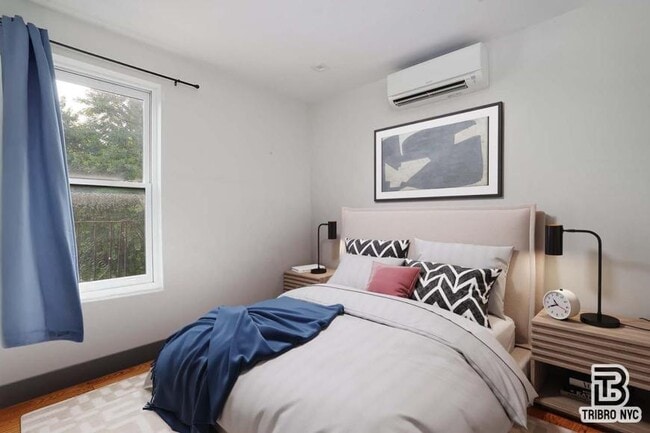 Building Photo - 4 bedroom in Brooklyn NY 11238