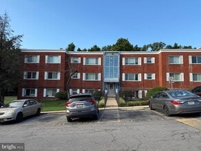 Building Photo - 3831 Hamilton St