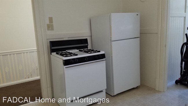 Building Photo - Studio, 1 bath Apartment - 1808 Grant Avenue