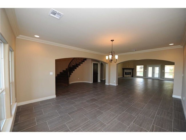 Building Photo - 3001 Ocean Dr