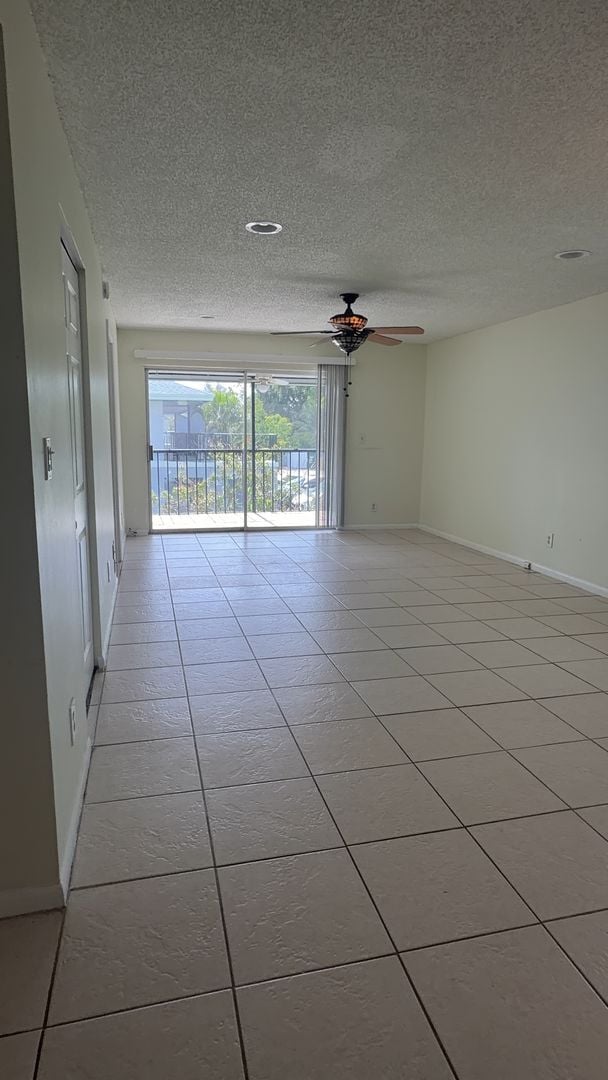 Photo - 905 Southridge Rd (Delray Beach, FL) House