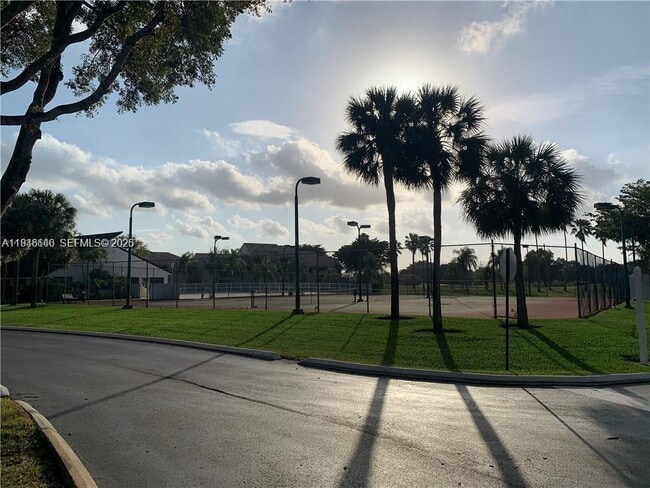 Building Photo - 16171 Blatt Blvd