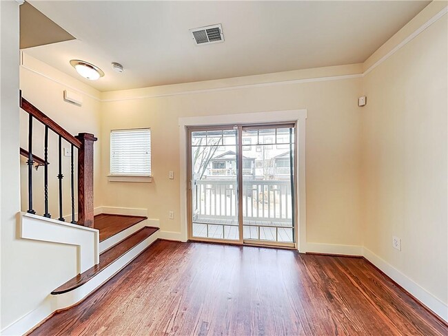 Building Photo - 221 Semel Cir NW