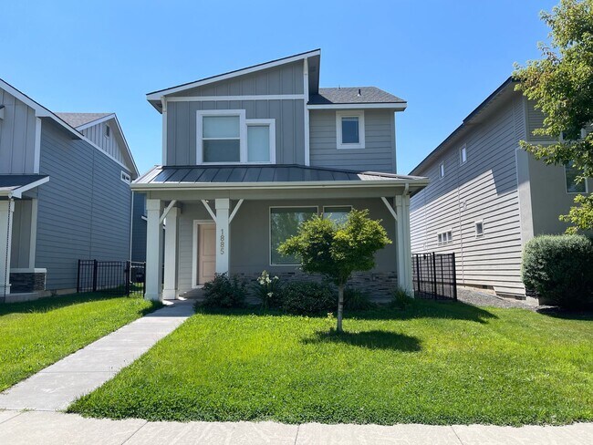 Building Photo - Like-new 3bed Meridian home, great design ...