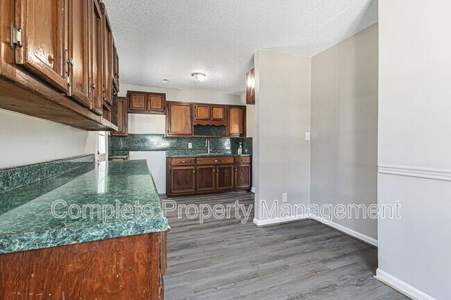 Foto del edificio - 2201 Beulah Ave SW