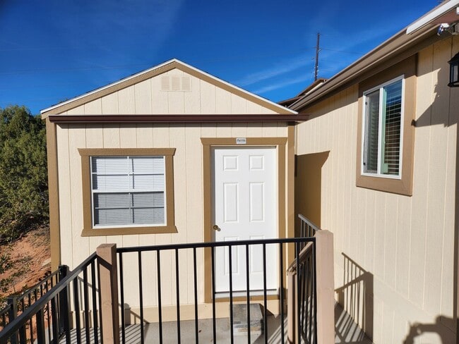 Foto del edificio - Adorable 2 bed / 2 bath home - New Build