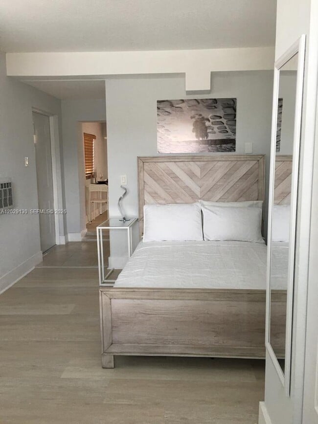 Foto del edificio - 7525 S Waterway Dr