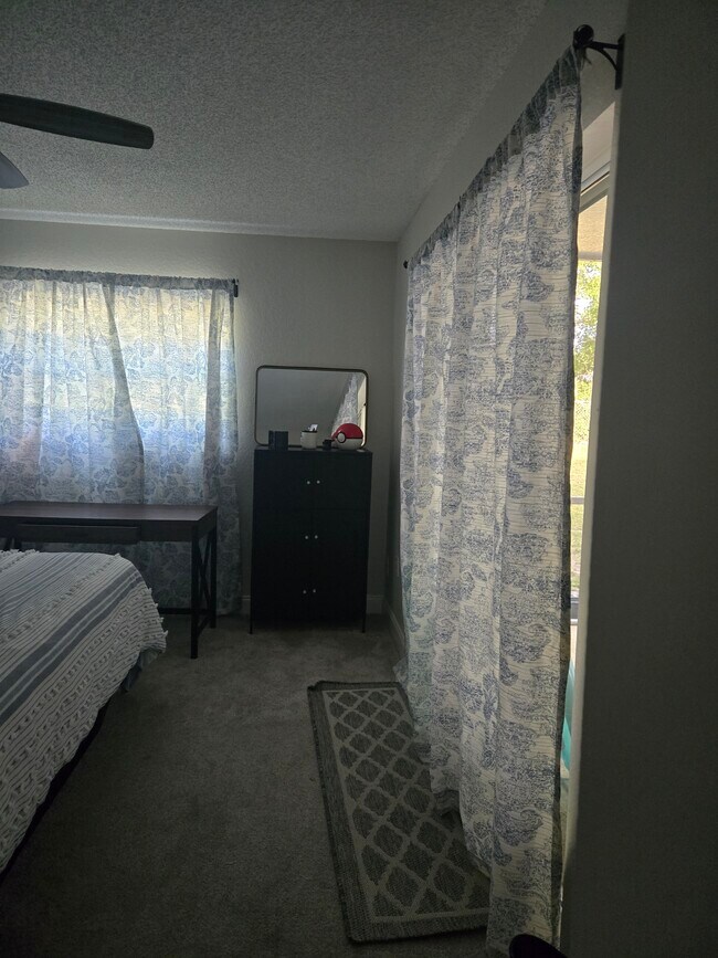 Foto del edificio - 5472 Birchwood Rd