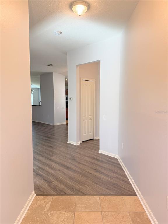 Building Photo - 5044 Gato Del Sol Cir