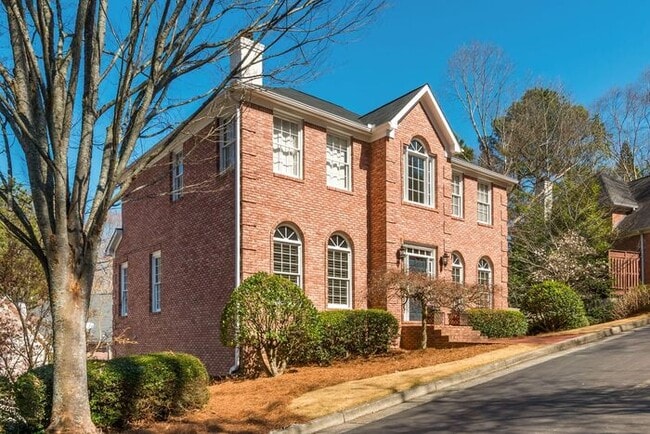 Photo - North Druid Hills Hidden Gem! 4Bed-4Bath, Hardwood Floors, Available NOW! House