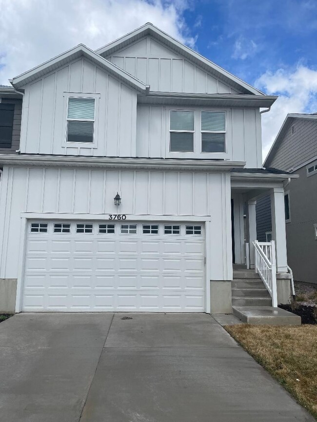 Building Photo - 3760 W Big Horn Dr