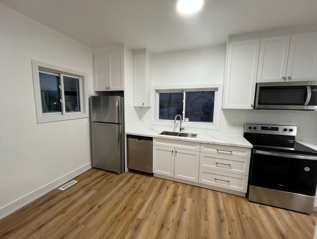 Building Photo - 23 Ethel St