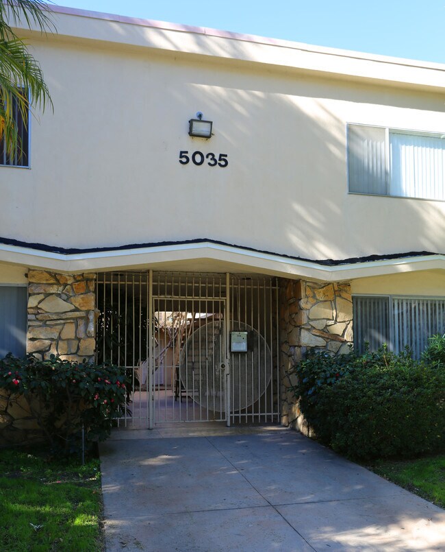 Building Photo - 5035 Klump Ave