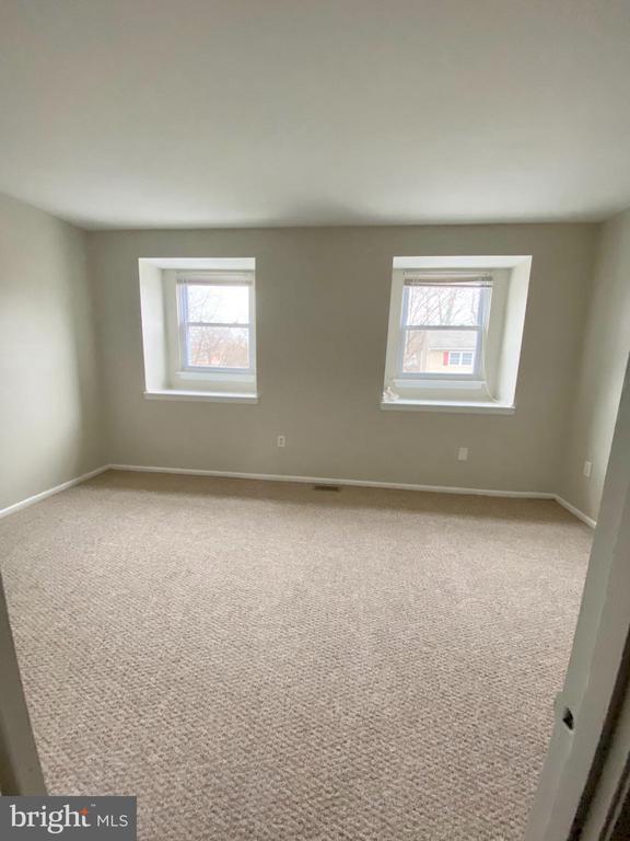 Foto del edificio - 2 Heritage Ct